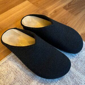 Rothy’s Merino Soft-Black Casual Clog